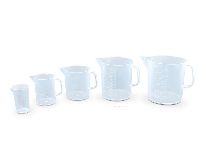 Målebæger i plast. 250ml til 2L